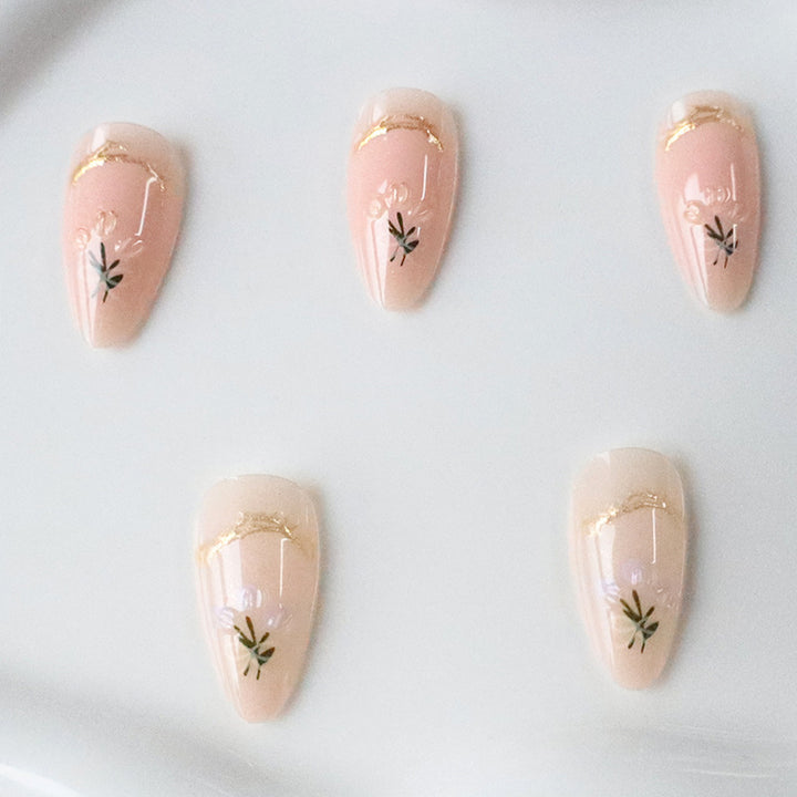 Künstlerische lange mandelförmige Nagelkunst-Verstärkungen Karnz