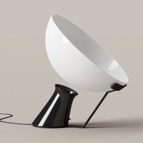Zeitgenössische verstellbare Tischlampe