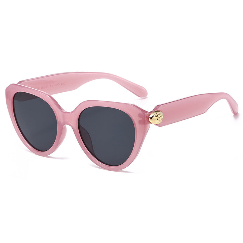 Damen Cat-Eye Sonnenbrille mit goldenen Akzenten und schützendem UV-Filter Karnz