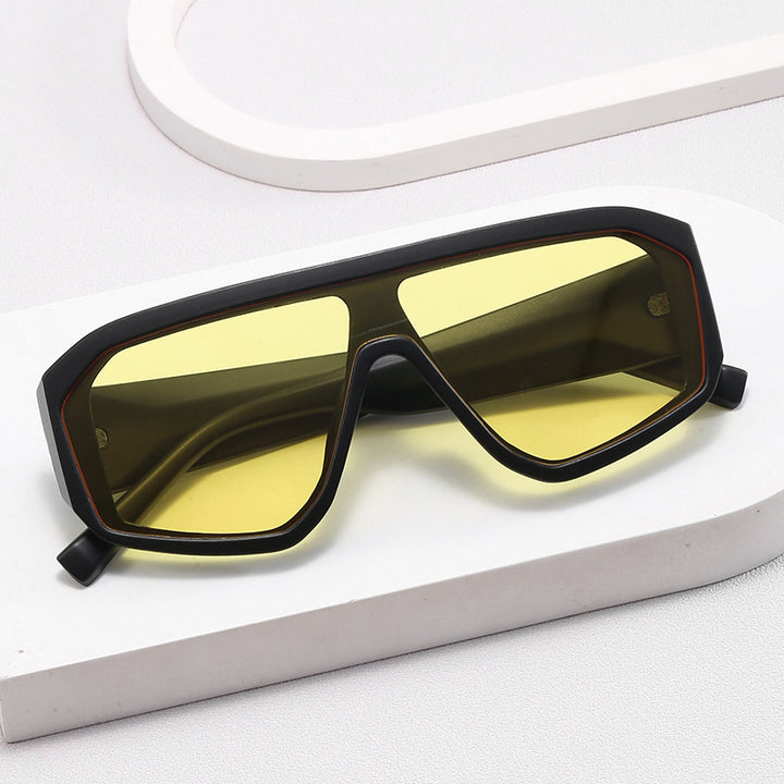 Damen Modische Oversized-Sonnenbrille im futuristischen Design Karnz