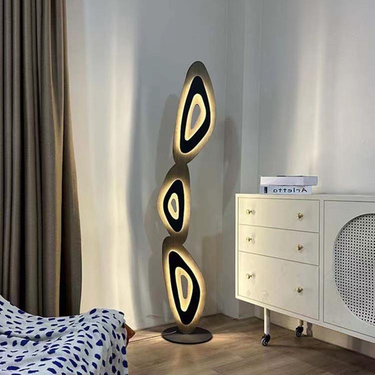 Künstlerische skulpturalen Stehlampe