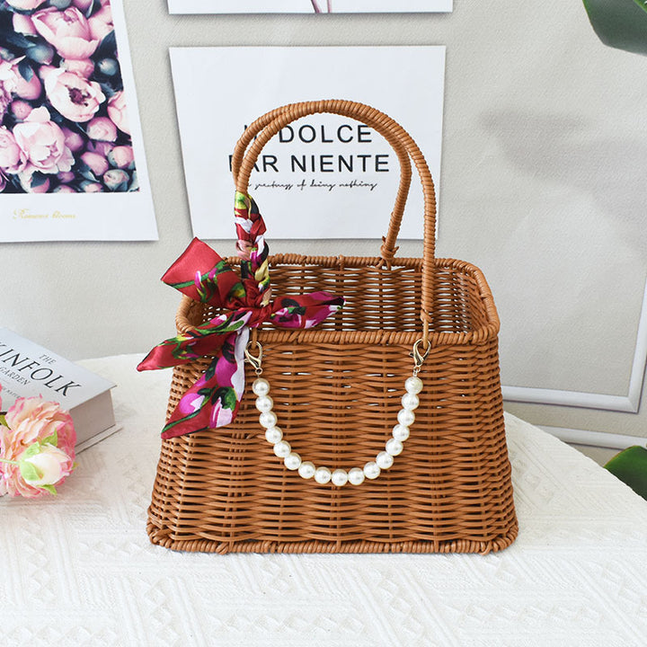 Chice Gewebte Handtasche mit Perlenakzent Karnz