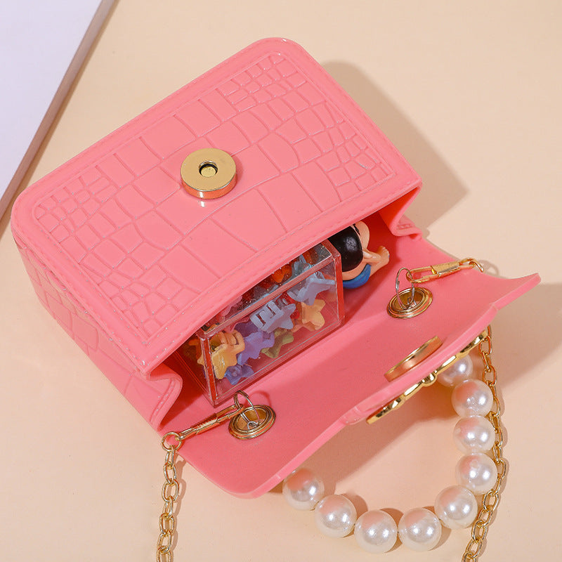 Damen elegante Handtasche mit Perlenhenkel und strukturiertem Design Karnz