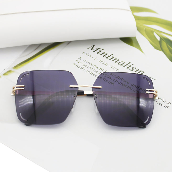 Damen quadratische Sonnenbrille mit verziertem Metalldetail Karnz