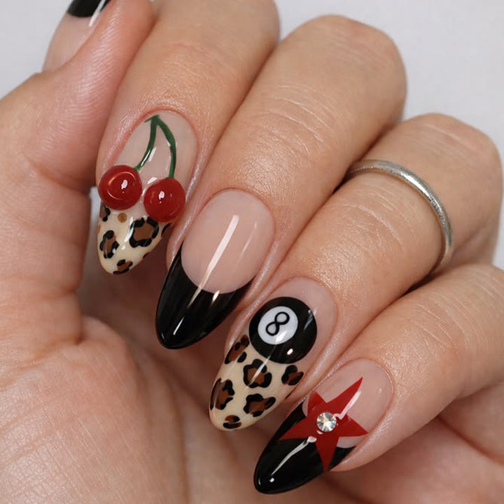 Kreatives Nagelkunst Design Karnz