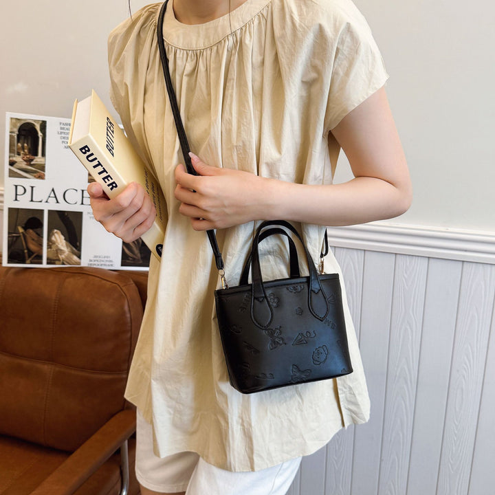Verspielte Mini-Handtasche Karnz