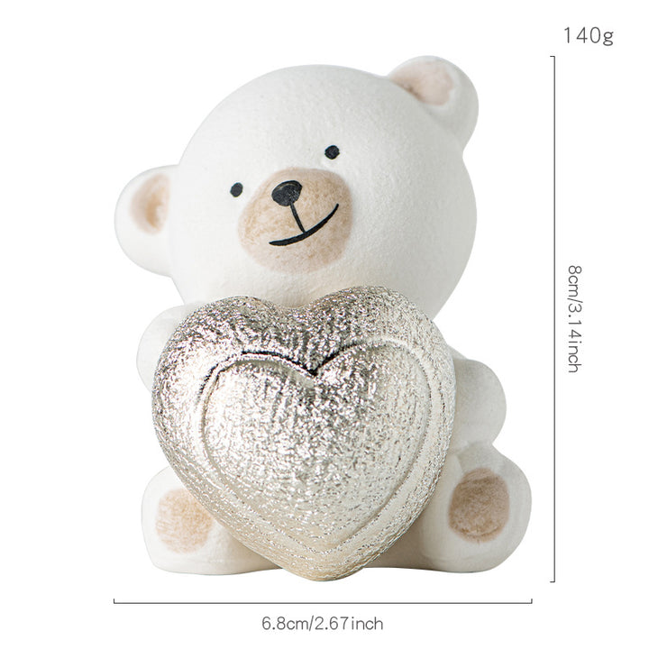 Kawaii Bärenfigur mit Herz Karnz