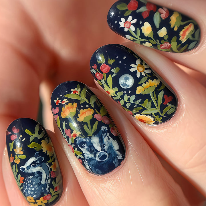 Kunstnagel Set mit botanischen Mustern Karnz