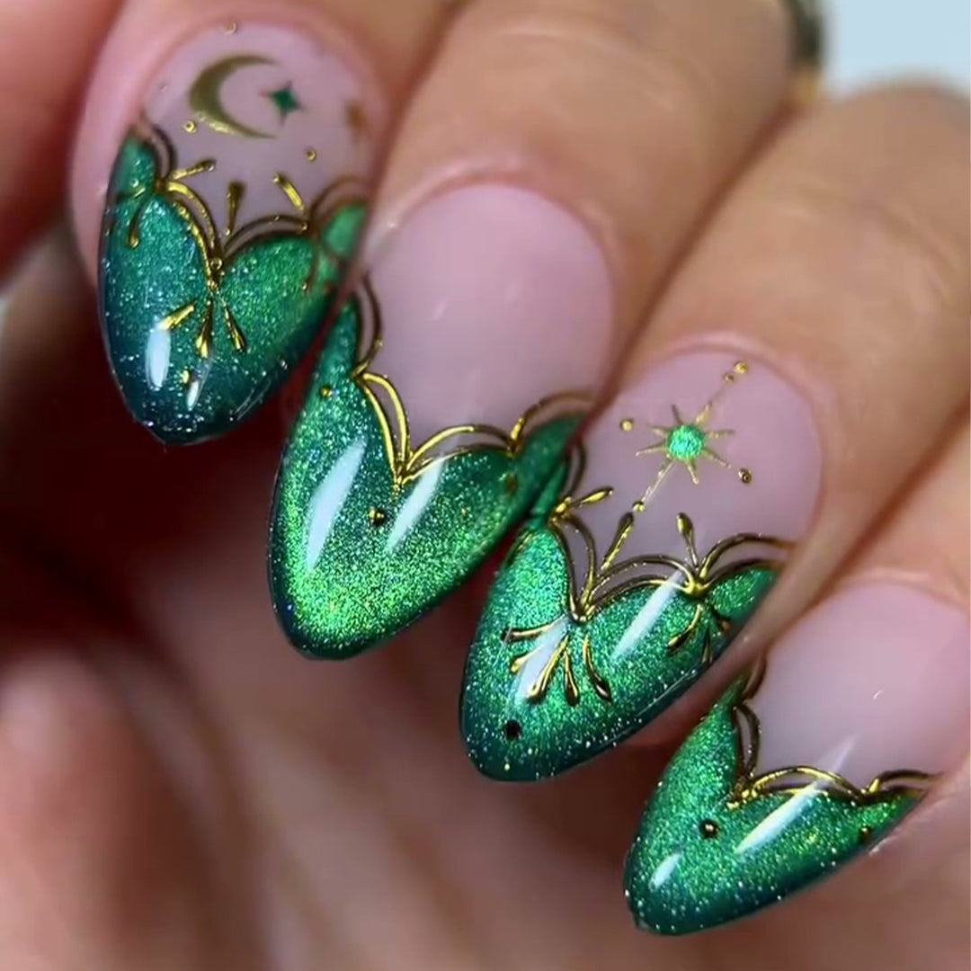 Künstlerische Nagelspitzen Karnz
