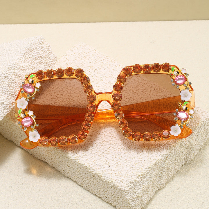 Damen extravagante Hexagon-Sonnenbrille mit Kristallverzierung Karnz