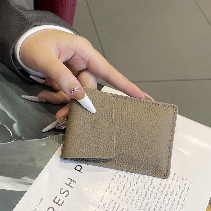Premium Texturiertes Leder Kartenetui Karnz
