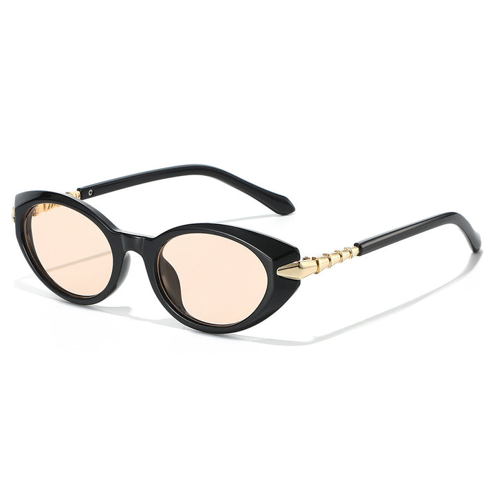 Designer Cat-Eye Sonnenbrille mit goldenen Akzenten Karnz