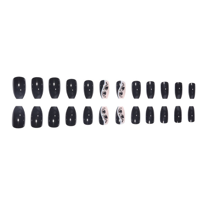 Elegante florale Nagel Kunst Extensions Karnz