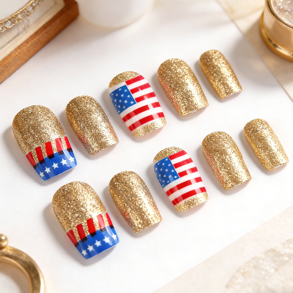 Funkelnde patriotische Nagelkunst Karnz