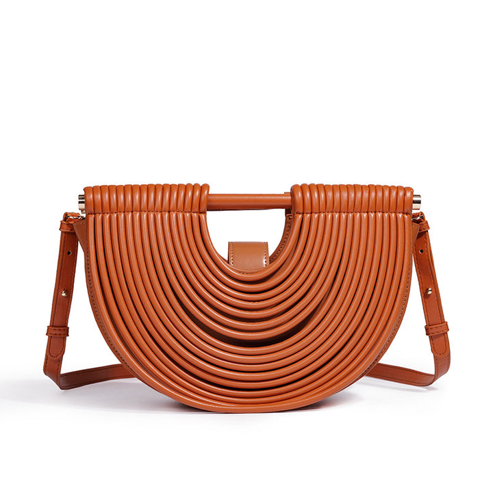 Strukturierte Halbkreis-Handtasche Karnz