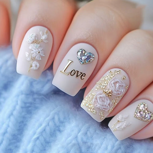 Romantische Blumige Press-On Nagelkunst Karnz