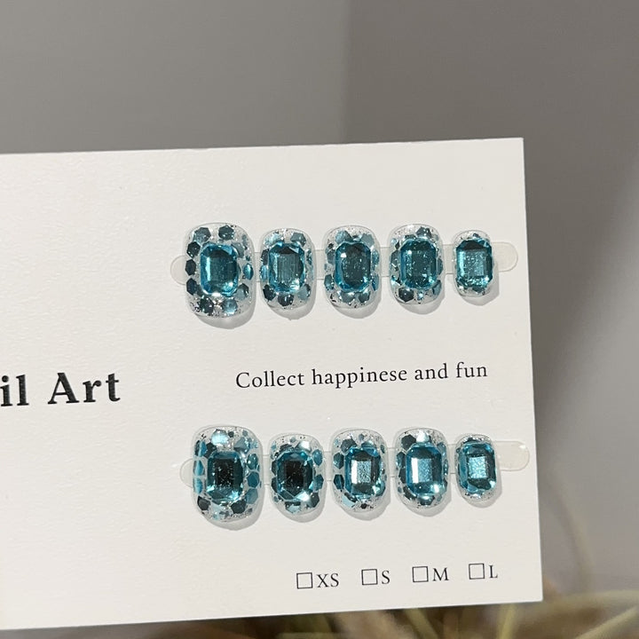 Dekoratives Strass Press-On Nagelkunstset