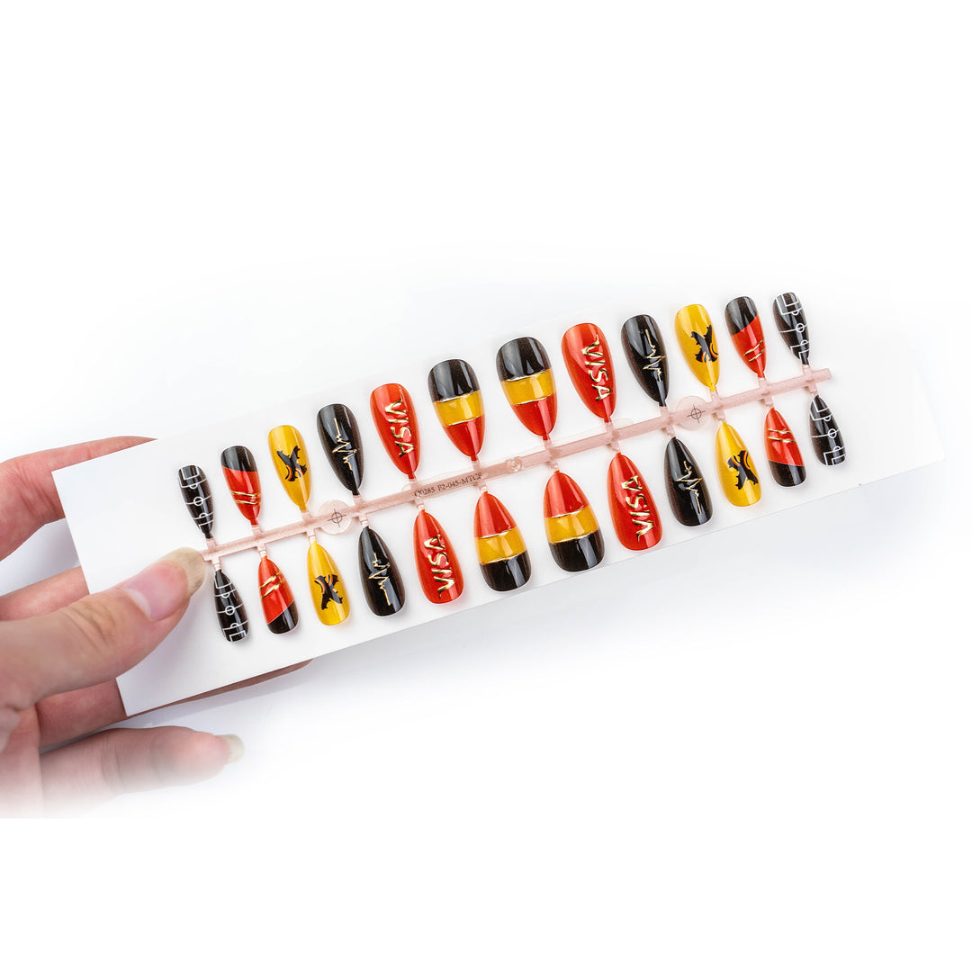Sportliches Nagelset Karnz