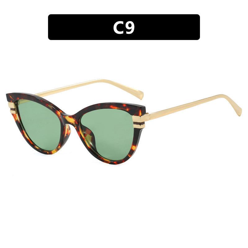 Damen Cat-Eye Sonnenbrille mit elegantem Kunststoffrahmen und goldenen Akzenten Karnz