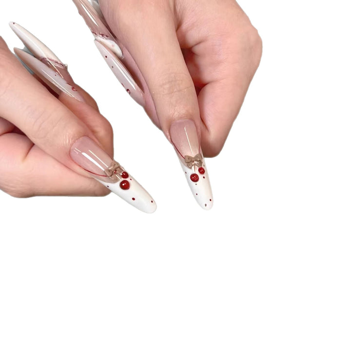 Künstlerische Acryl-Nagelverzierungen