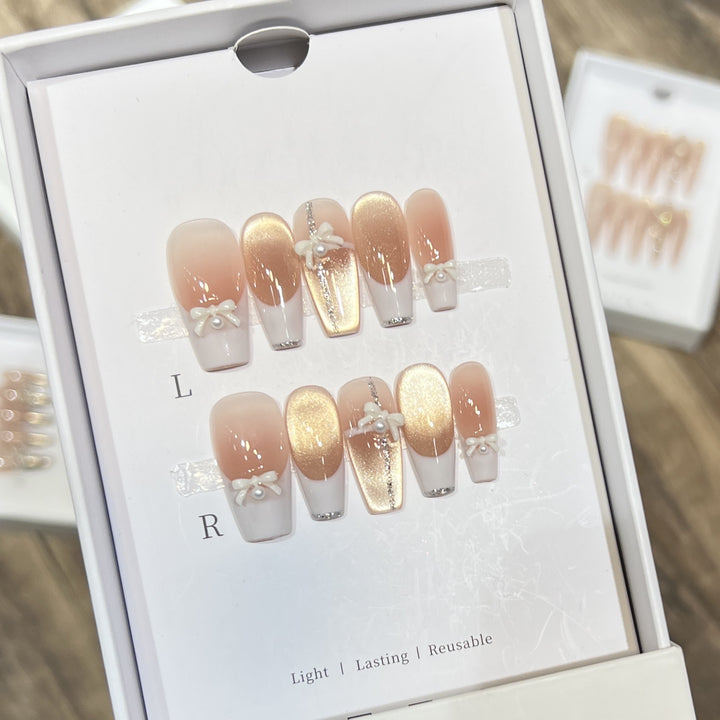 Elegantes wiederverwendbares Press-On-Nagelkunstset