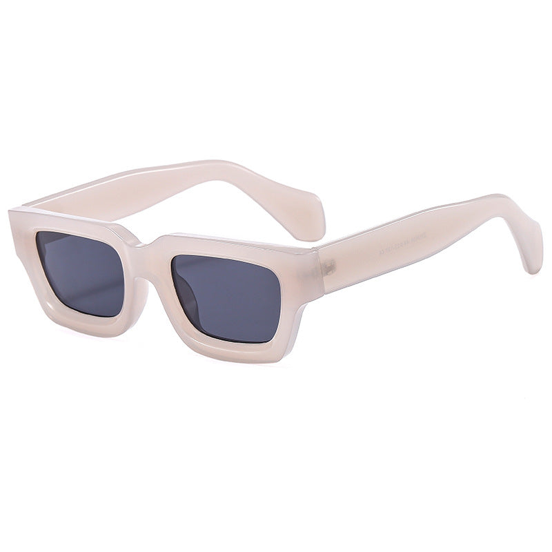 Damen Sonnenbrille im modernen und futuristischen Rechteckdesign Karnz