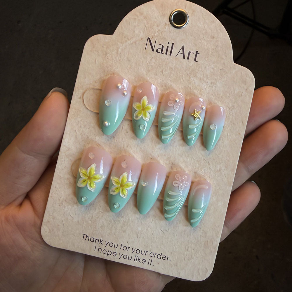 Floral-Accent Press-On Nail Art Kit Karnz
