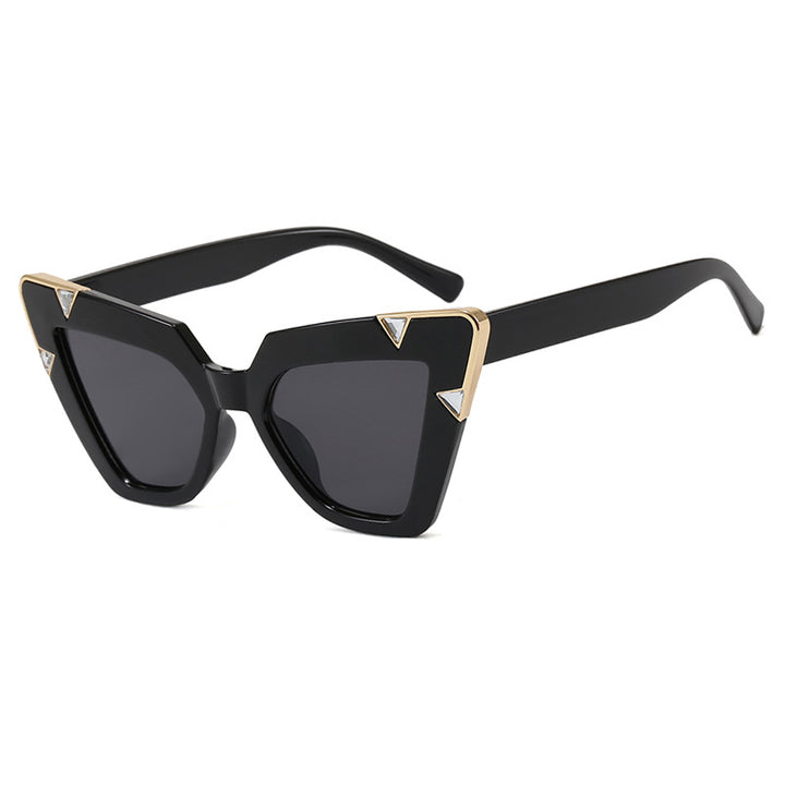 Damen Cat-Eye Sonnenbrille mit luxuriösem Motiv und schützendem UV-Filter Karnz