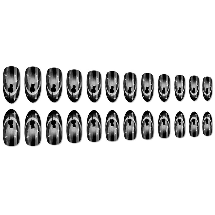 Künstlerische Press-On Nagelverlängerungen mit einzigartigem Design Karnz