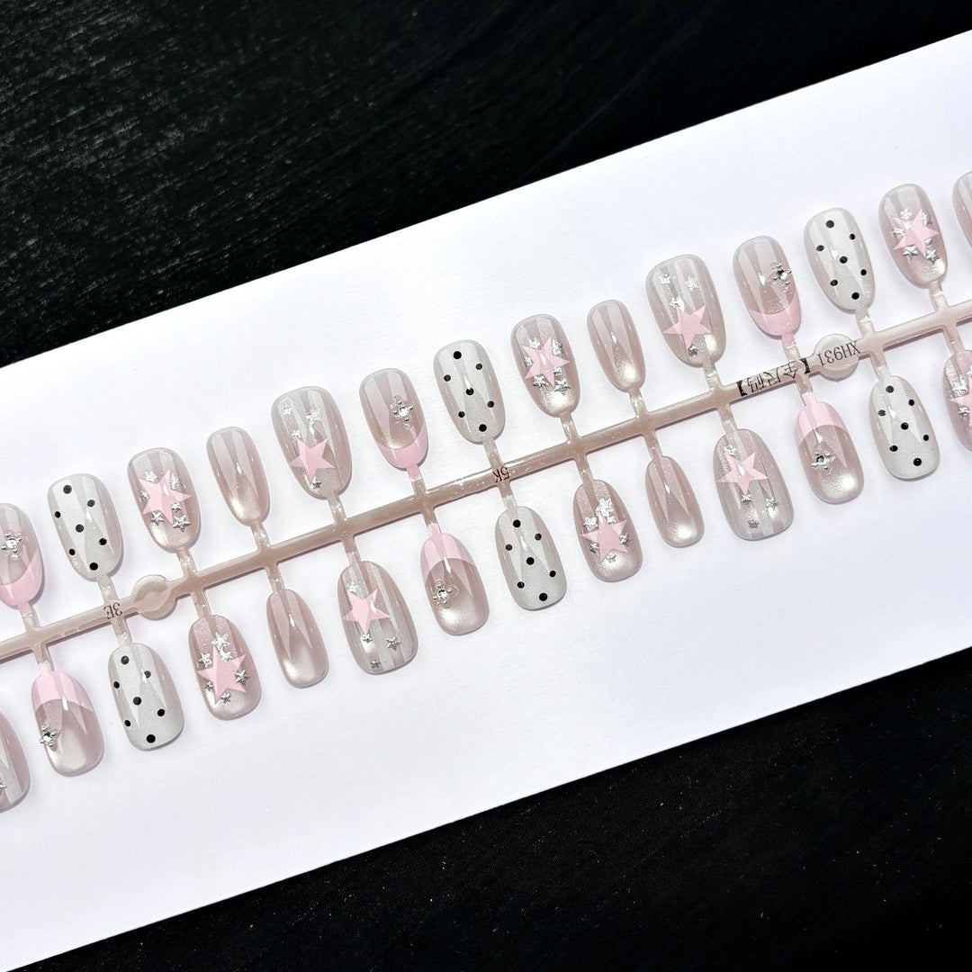 Elegante Polka Dot und Spitzen Press-On Nagel Set