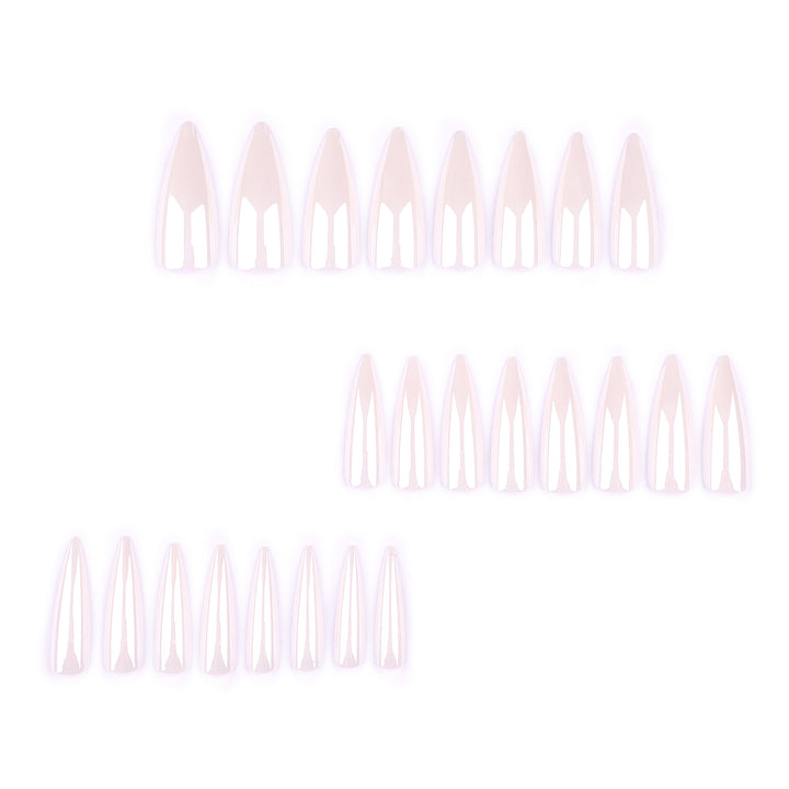 Elegante Stiletto-Nägel Karnz