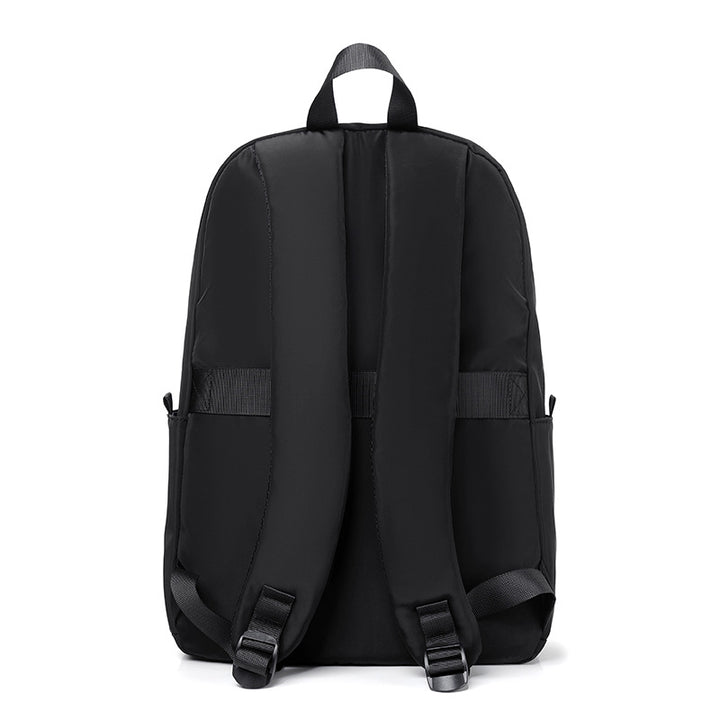 Schlanker funktionaler Rucksack Karnz