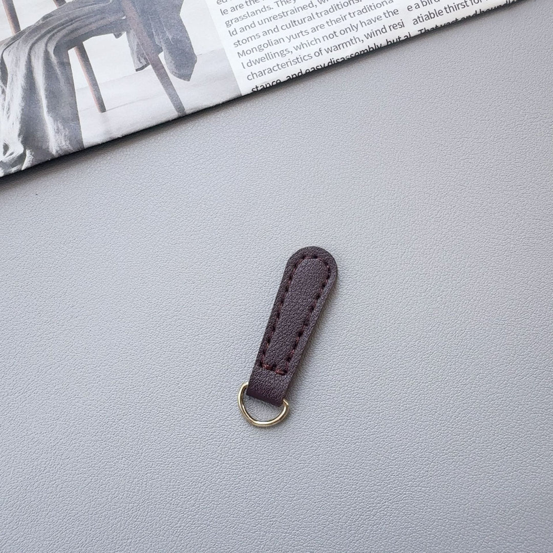 Stylische Leder Schlüsselanhänger Tab Karnz