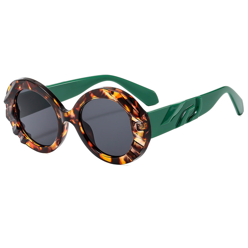 Damen Sonnenbrille mit einzigartigem, strukturiertem Rahmen und schützenden Gläsern Karnz