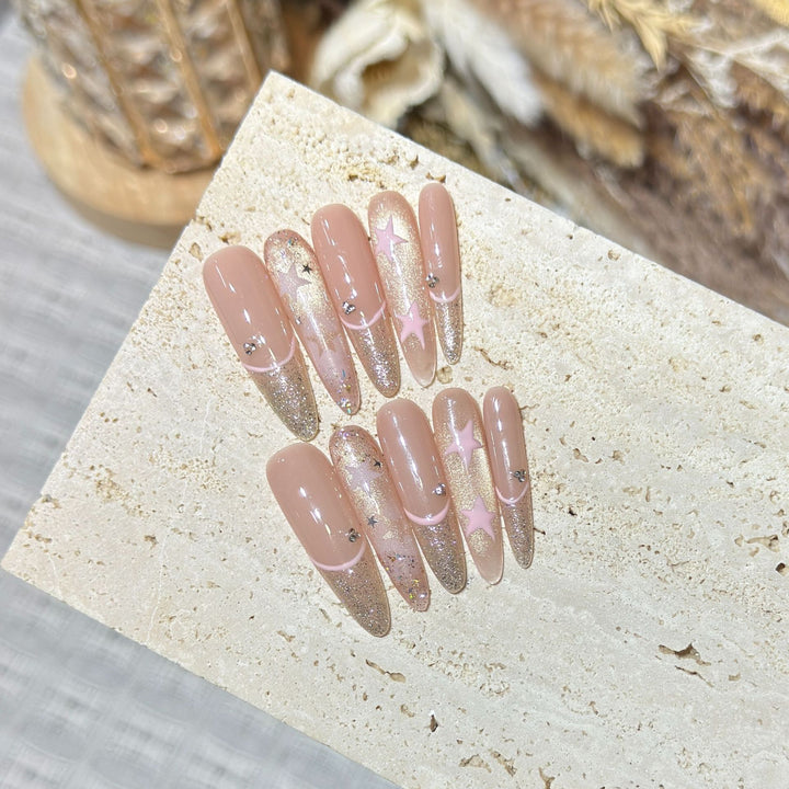 Dekorative Glitzer Press-On Nagelspitzen
