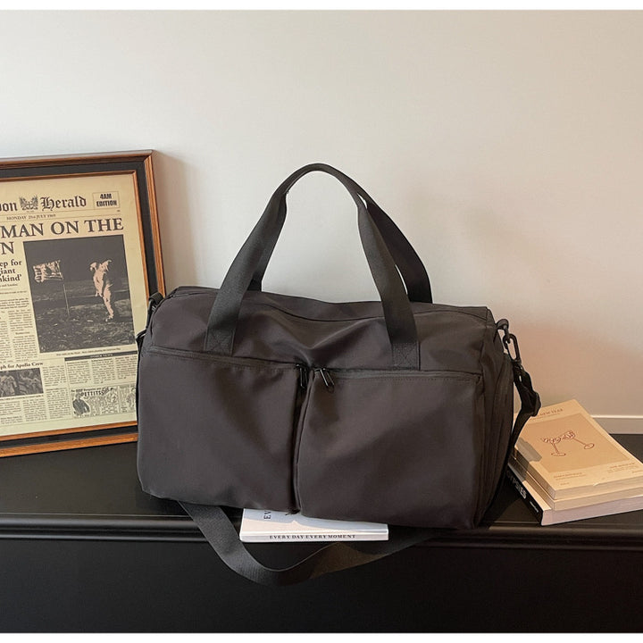 Vielseitige Reisetasche mit mehreren Stauraumfächern Karnz