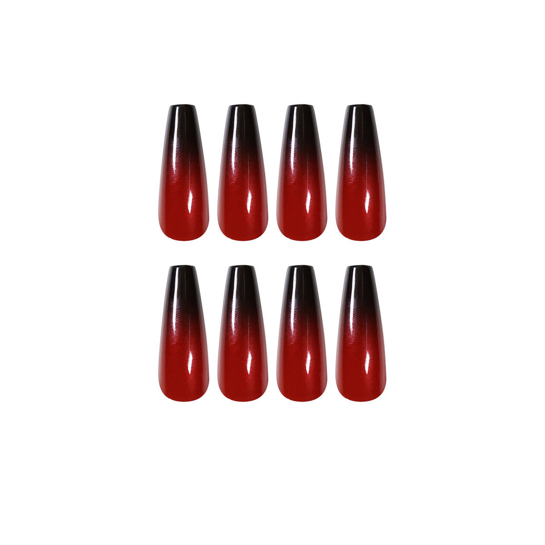 Elegante Stiletto-Nagelverzögerungen Karnz