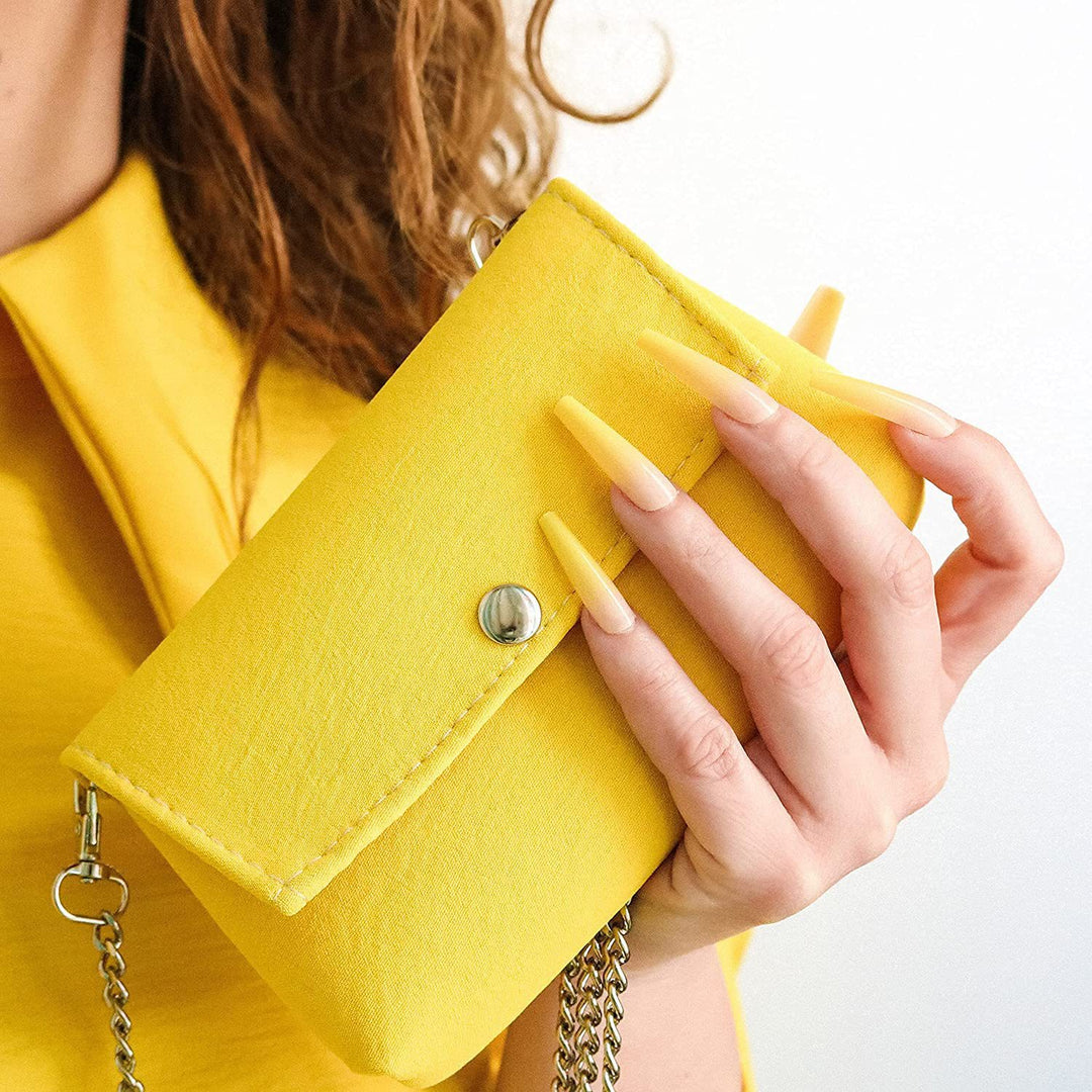 Elegante und kreative Kunstnägel im Ombre-Stil Karnz