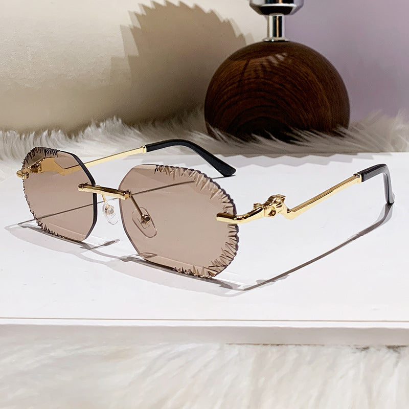 Damen extravagante Sonnenbrille mit blumenförmigem Design und hochwertigem UV-Schutz Karnz