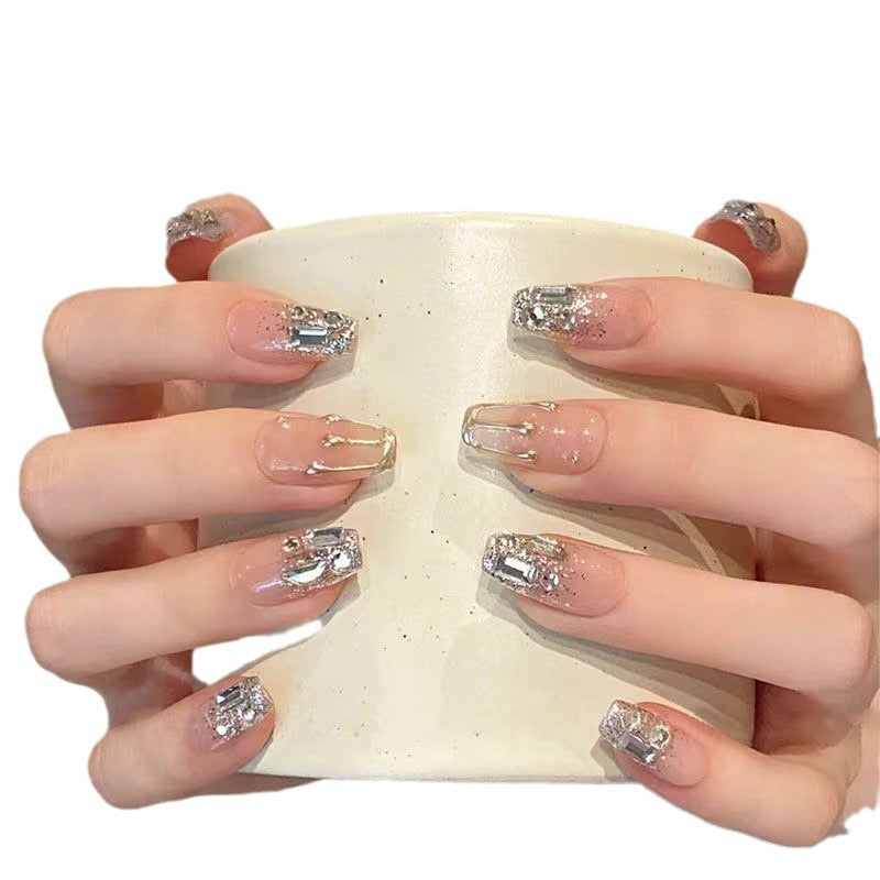 Glitzer-akzentuierter Press-On-Nagelset Karnz