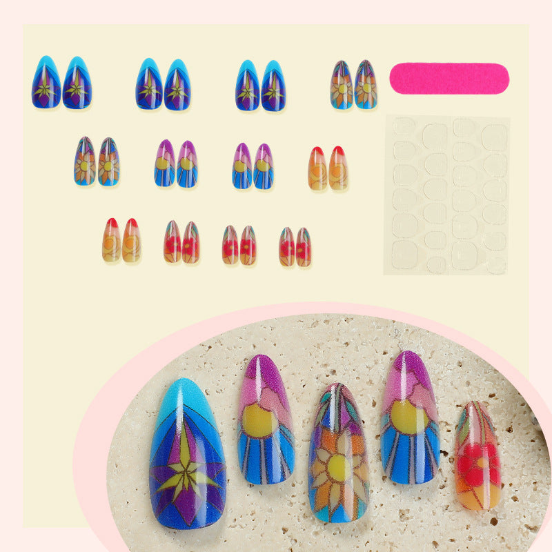 Künstlerisches Press-On-Nagelset mit floralen und geometrischen Mustern Karnz