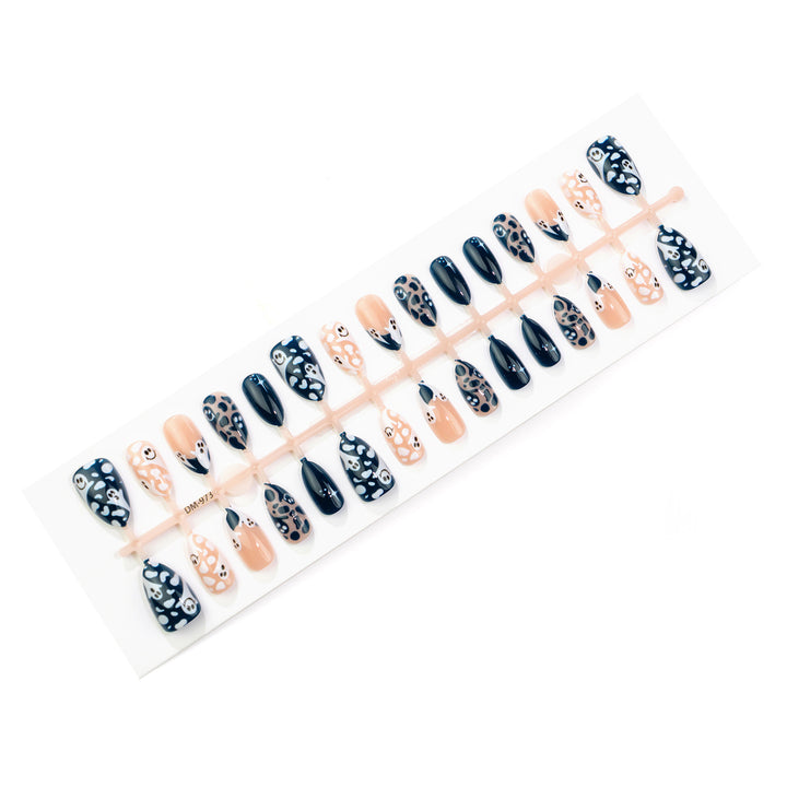 Künstlerisches Press-On Nagelset