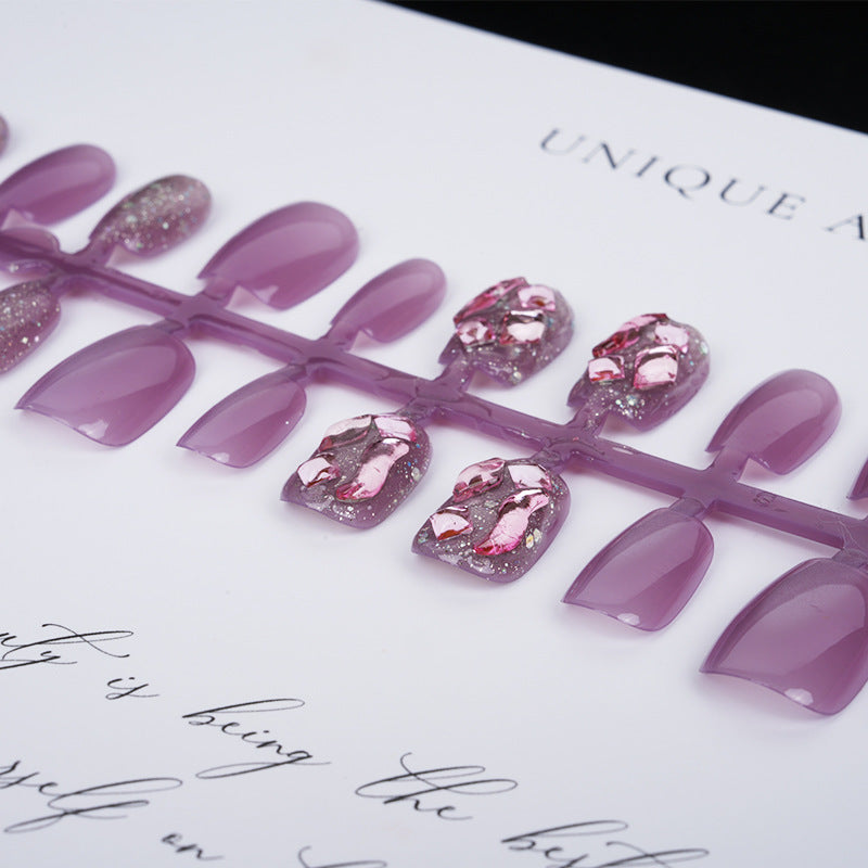 Dekorative Glitter Press-On Nagelspitzen Karnz