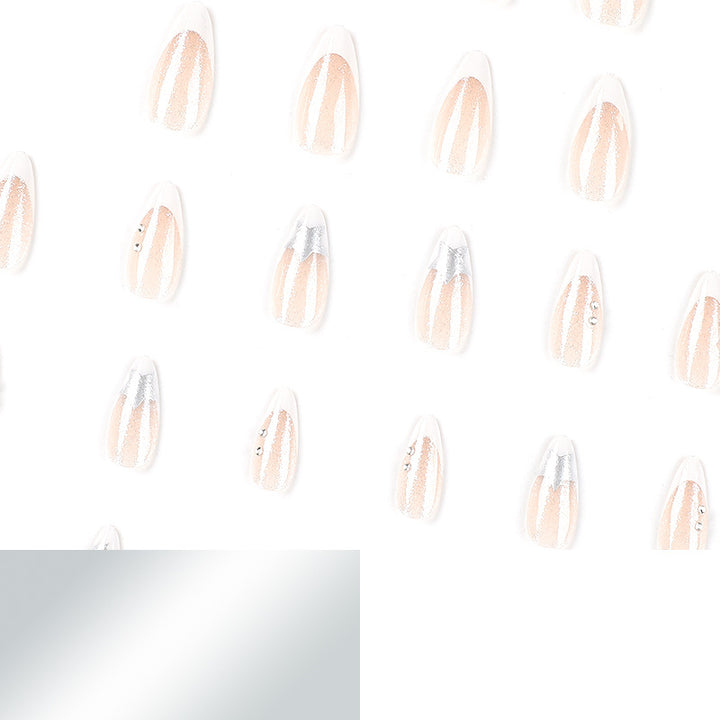 Kunstvolle Stiletto-Nägel mit Glitzer- und Sternenmotiven Karnz