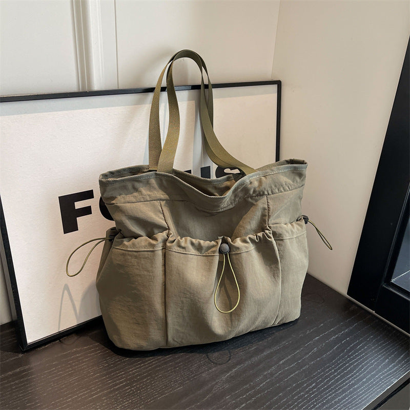 Erweiterbare Utility-Tasche Karnz