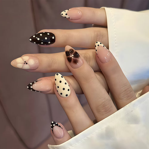 Künstlerische Druck-Nageltips Karnz