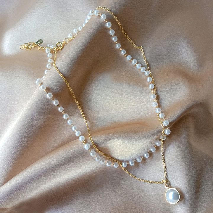 Elegante geschichtete Perlenkette Karnz