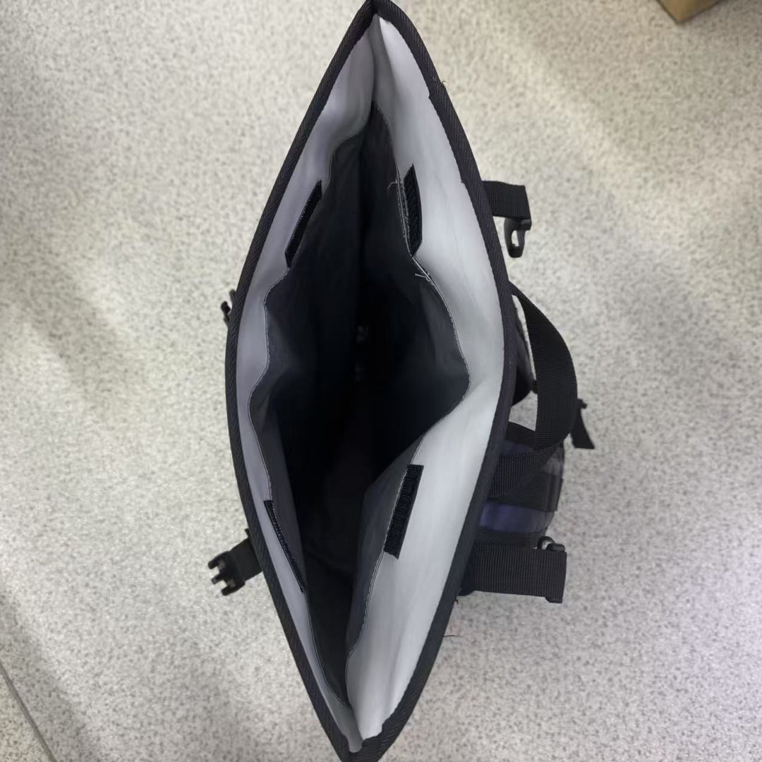 Damen Wasserdichter Rucksack mit verstellbaren Tragegurten Karnz