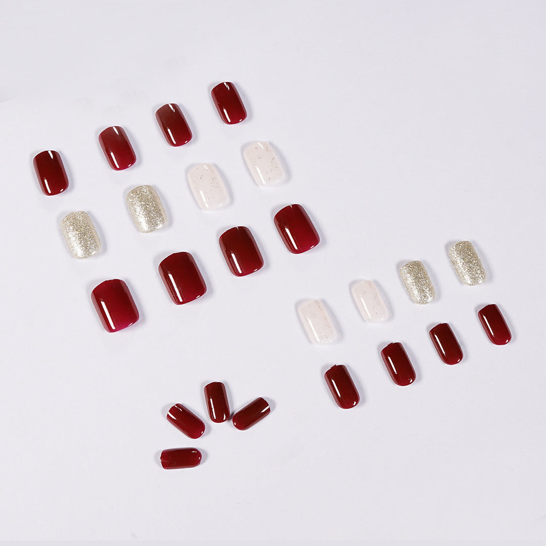 Elegante und luxuriöse Nagelkunst Karnz