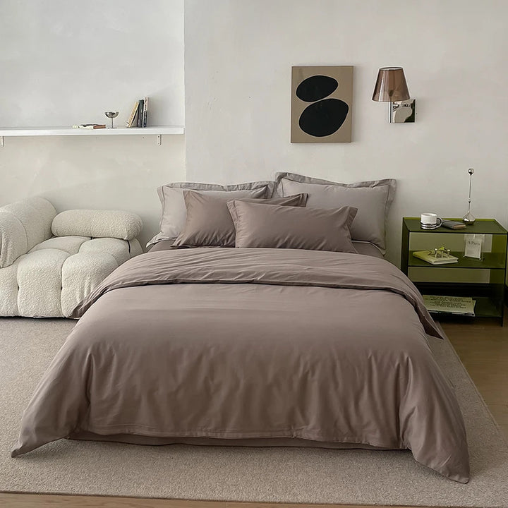 Wendbare Baumwoll-Satin-Bettwäschegarnitur mit seidig-mattem Finish und Hotelverschluss